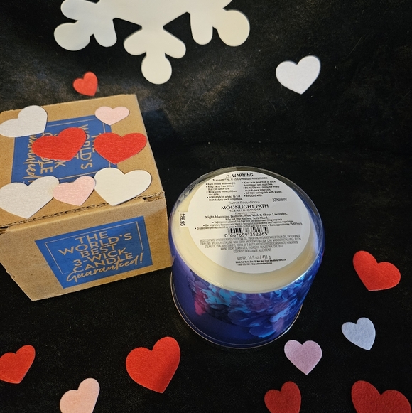NWT Bath & Body Works Moonlight Path 3-wick Candle - Purple and Silver - Picture 3 of 5